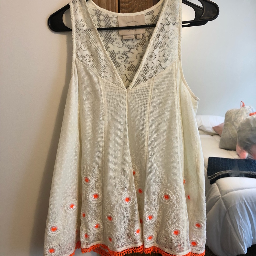 White/orange lace top